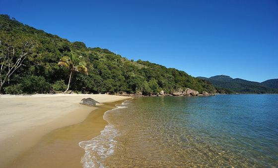 Praia da Feiticeira, em Angra dos Reis