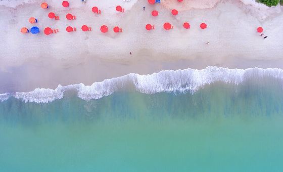 Praia de Bombinhas, em Bombinhas